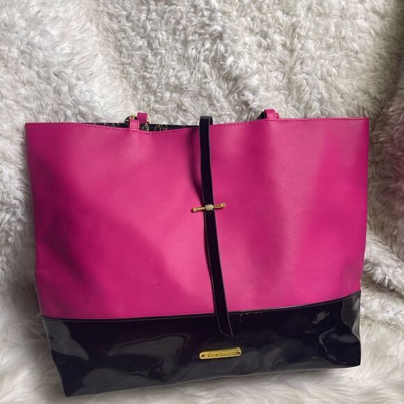 Juicy Couture synthetic hot pink & black pate large tote chain strap. - Picture 4 of 12